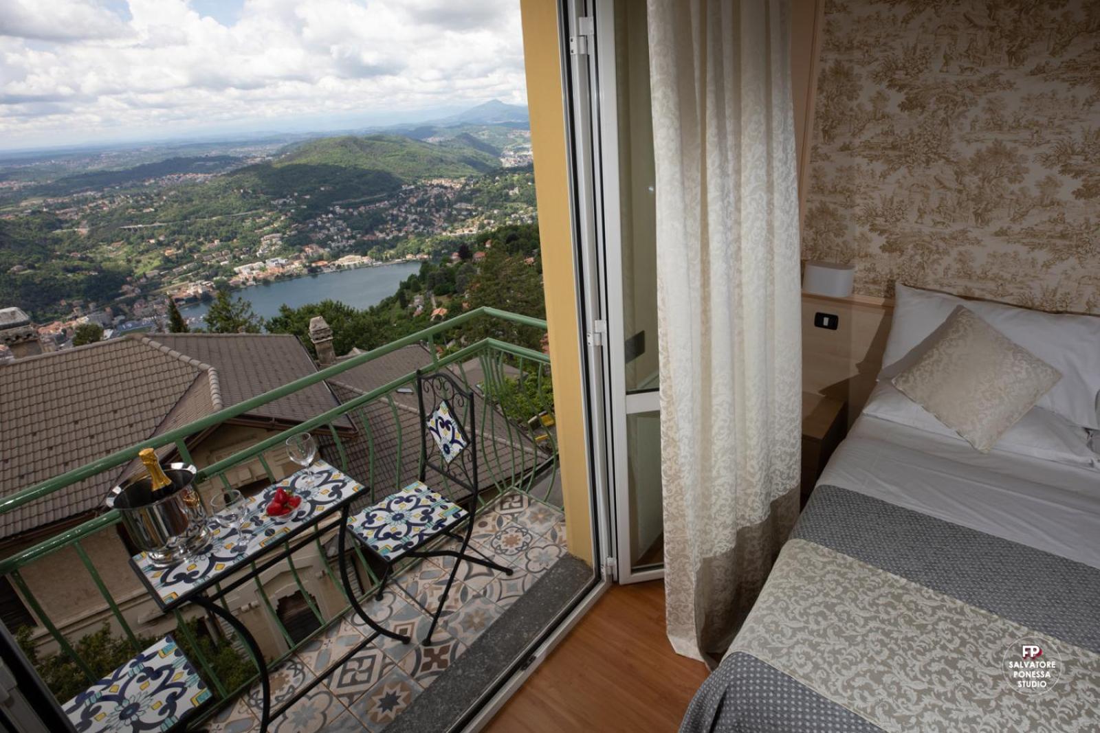 Hotel Vista Lago Brunate Esterno foto
